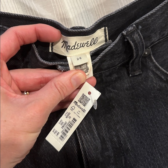 Madewell Denim Mid-Rise Maxi Skirt in Lunar Wash (26) NWT - Picture 3 of 4